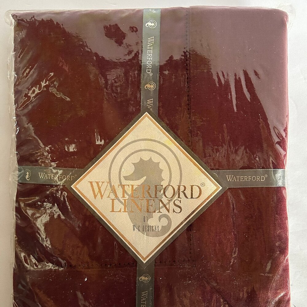 WATERFORD LINENS Vtg "Addison" 100% Linen Dk Red Tablecloth 70 x 84 Oblong NIP